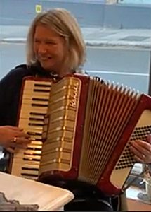 Mary Ann Joyes - accordion